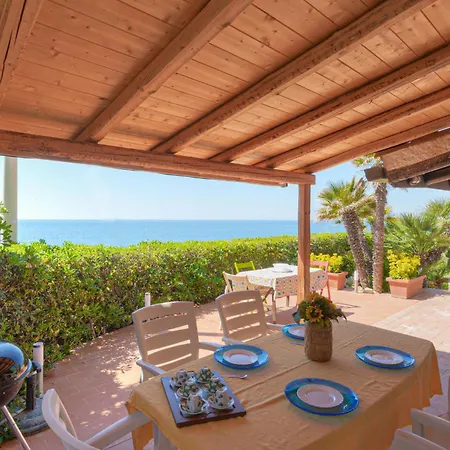 Beautiful In With Kitchen Holiday home *